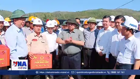 Miền Trung hồi sinh mạnh mẽ sau bão lũ