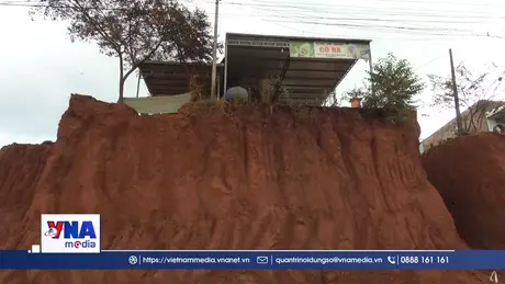 Xác minh thông tin “Nhiều nhà dân ‘treo cao’ sau khi hạ cốt nền đường ĐT.753”