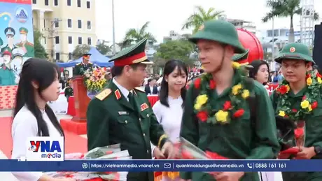 Đà Nẵng đồng loạt tổ chức Lễ giao nhận quân tại 14 điểm