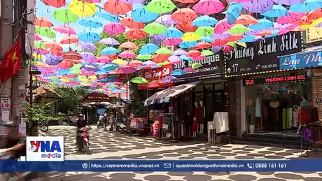 Làng lụa Vạn Phúc