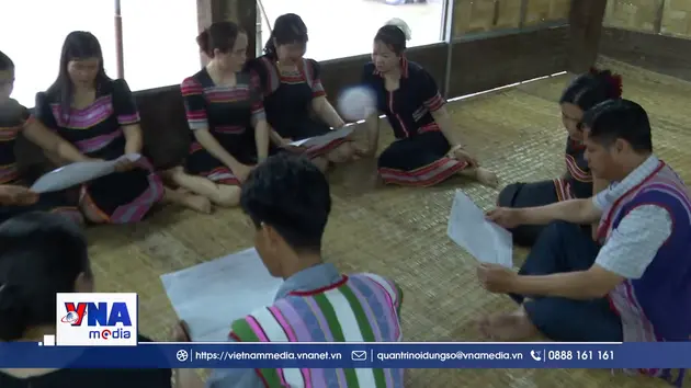 Tích cực tuyên truyền bầu cử trong vùng đồng bào dân tộc thiểu số