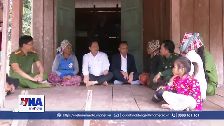 Sâu sát từng bản làng, đảm bảo quyền bầu cử cho đồng bào vùng biên giới