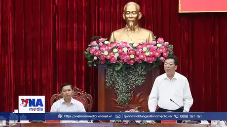 Bộ trưởng Bộ Xây dựng Trần Hồng Minh làm việc với Vĩnh Long