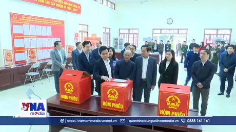 Kiểm tra công tác bầu cử tại Lạng Sơn