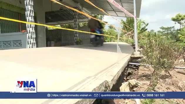 Cà Mau tình trạng sụt lún xuất hiện vào đầu mùa khô