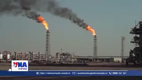 Giá dầu tăng vọt lên mức cao nhất trong gần 4 năm