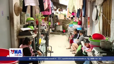 Xóm chạy thận chờ ngày bầu cử