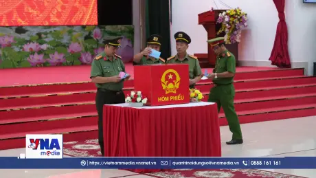 Lực lượng vũ trang Cần Thơ được bầu cử sớm