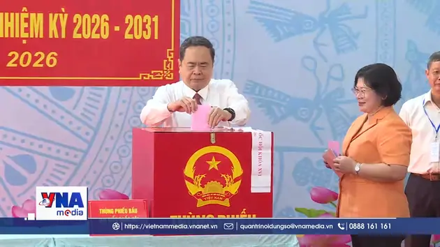 Chủ tịch Quốc hội bỏ phiếu bầu cử tại Thành phố Hồ Chí Minh