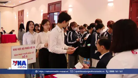 Lá phiếu đầu đời  – Trách nhiệm của thế hệ trẻ với tương lai đất nước