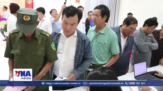 Ngư dân xã Cà Ná hoàn thành bầu cử sớm để vươn khơi bám biển