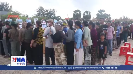 Nhộn nhịp ngày hội toàn dân nơi địa đầu cực Nam Tổ quốc