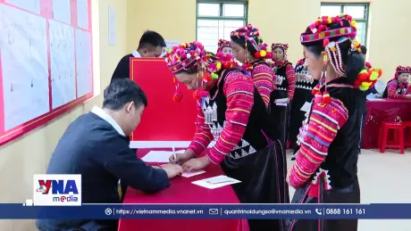 Không khí ngày bầu cử nơi biên giới cực Tây Sín Thầu
