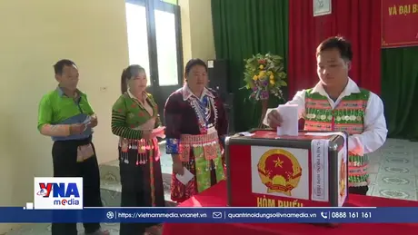 Cử tri vùng cao biên giới Thanh Hóa hoàn thành quyền và nghĩa vụ