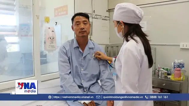 Tích cực chăm sóc sức khỏe nạn nhân vụ ngạt khí trên tàu hàng