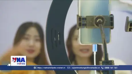 Trung Quốc siết chặt quản lý livestream bán thực phẩm