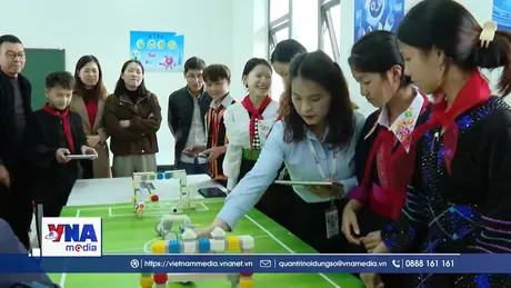 Chắp cánh ước mơ từ ngôi trường vùng biên Si Pa Phìn