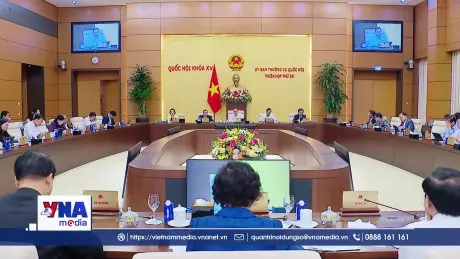 Trạm tin trưa ngày 18/3: Bộ Giáo dục sẽ sửa quy định dạy thêm, học thêm