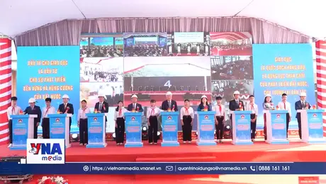 Phó Thủ tướng Nguyễn Hòa Bình dự lễ khởi công trường học vùng biên Hà Tĩnh