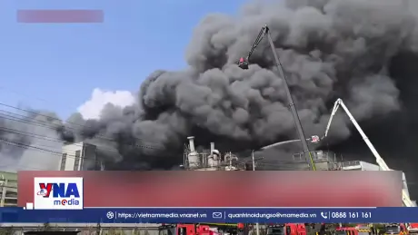 Cháy nhà máy phụ tùng ô tô ở Hàn Quốc