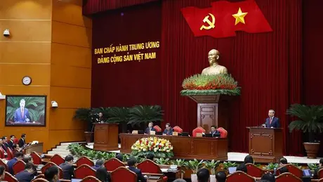 Thông cáo báo chí ngày làm việc thứ nhất Hội nghị Trung ương 2 khoá XIV