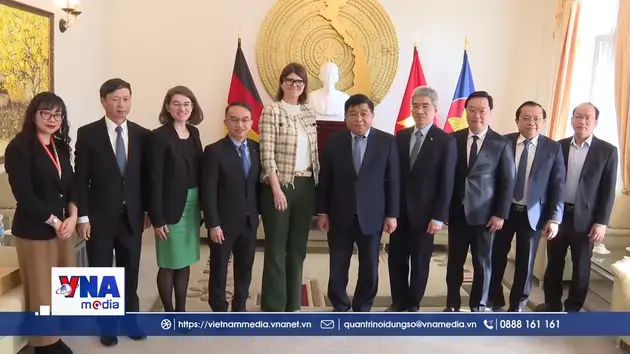 Thúc đẩy hợp tác khoa học công nghệ với những tập đoàn hàng đầu của Đức