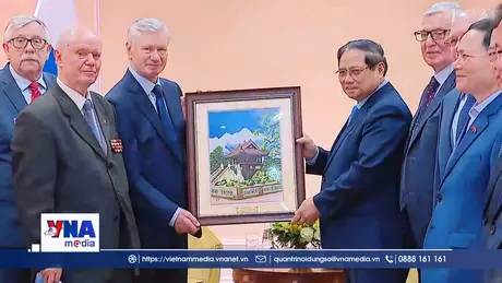 Thủ tướng Phạm Minh Chính tiếp những người bạn Nga