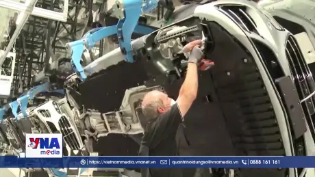 Hoạt động kinh doanh tại Eurozone đình trệ