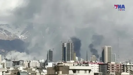 Tiêu điểm quốc tế: Khe cửa hẹp cho hòa bình