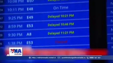 Mùi lạ buộc hàng loạt sân bay tại Mỹ phải dừng chuyến