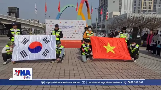 Sôi nổi giải bóng đá futsal Việt Nam lần thứ 4 tại Hàn Quốc