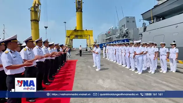 Tàu hộ vệ Nhật Bản thăm hữu nghị thành phố Đà Nẵng