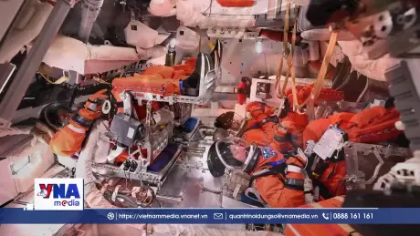 Phi hành đoàn Artemis II gửi hình ảnh ngoạn mục của Trái Đất từ vũ trụ