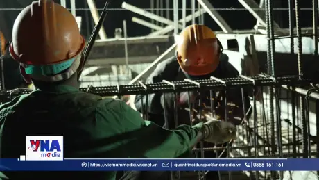 Xuyên đêm đẩy nhanh tiến độ công trình Trường liên cấp