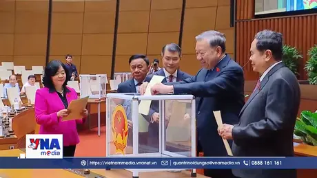 Trạm tin trưa ngày 08/4: Quốc hội tiếp tục công tác nhân sự và cho ý kiến về một số dự án luật, nghị quyết