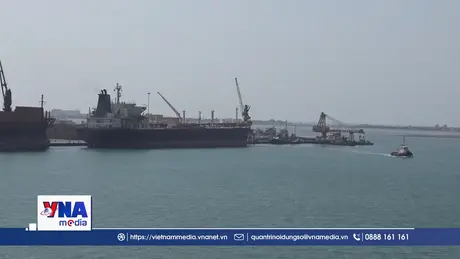 Lực lượng Houthi cảnh báo đóng cửa eo biển Bab el-Mandeb