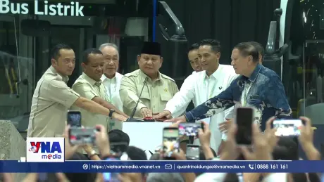 Tiêu điểm Quốc tế: Cú hích mới cho giao thông xanh tại quốc gia vạn đảo