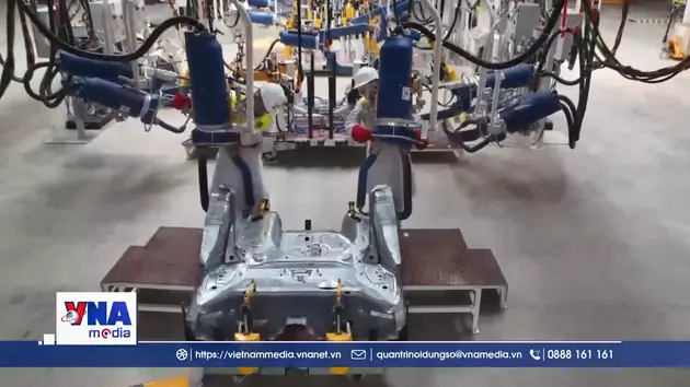 Tập đoàn ô tô Stellantis mở rộng nhà máy ở Algeria