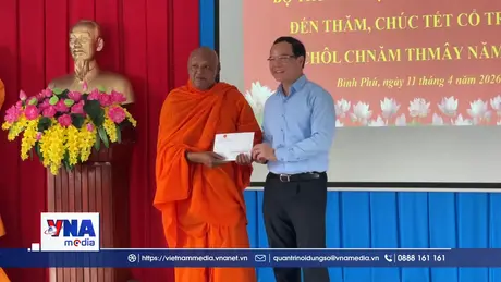 Bộ trưởng Bộ Dân tộc và Tôn giáo chúc Tết đồng bào Khmer Vĩnh Long