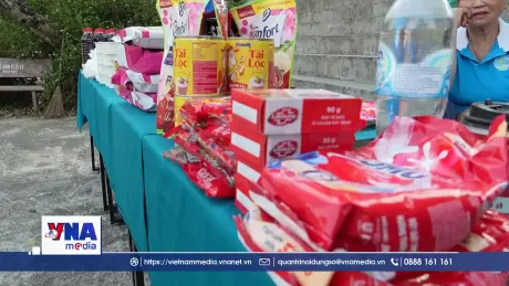 “Đổi rác lấy quà” - Hành động nhỏ ý nghĩa lớn