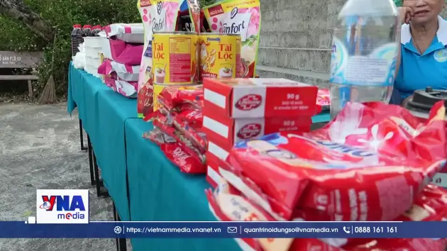 “Đổi rác lấy quà” - Hành động nhỏ ý nghĩa lớn