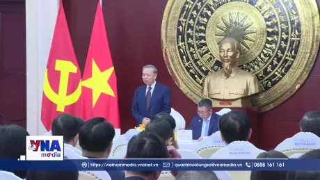 Tổng Bí thư, Chủ tịch nước Tô Lâm gặp gỡ kiều bào tại Bắc Kinh