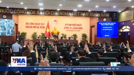 Đà Nẵng ra mắt lãnh đạo HĐND, UBND nhiệm kỳ mới