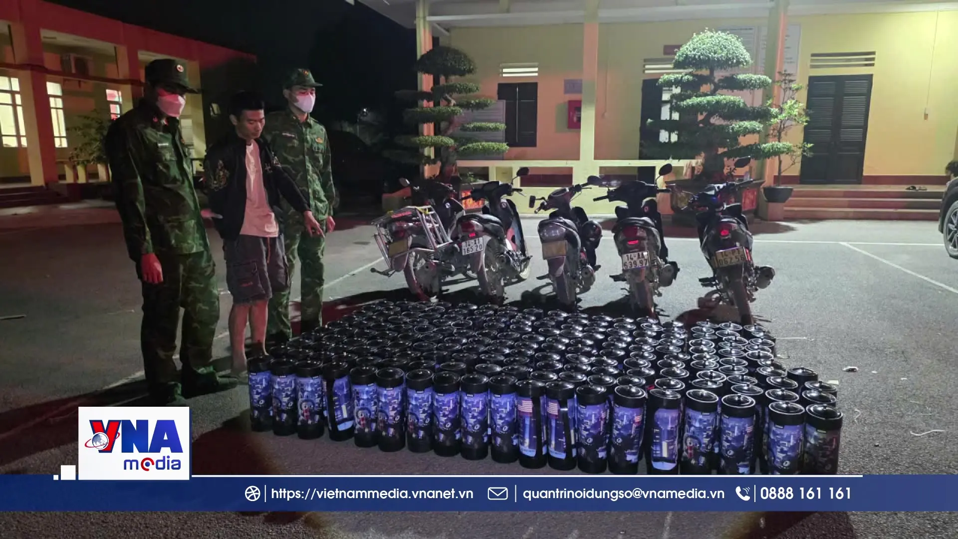 Quảng Ninh bắt vụ vận chuyển 184 bình khí cười trái phép