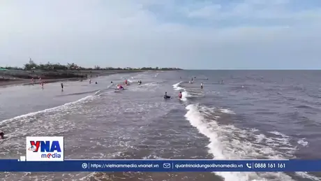 Ninh Bình khai thác tiềm năng du lịch biển, hướng tới phát triển bền vững