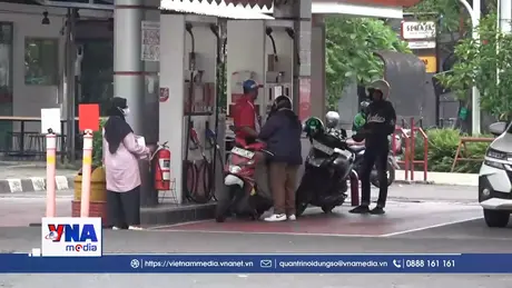 Nhật Bản hỗ trợ 10 tỷ USD cho Đông Nam Á giảm áp lực giá dầu