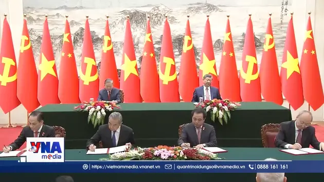 Trạm tin chiều 17/4: Tuyên bố chung Việt Nam - Trung Quốc - làm sâu sắc quan hệ đối tác hợp tác chiến lược toàn diện