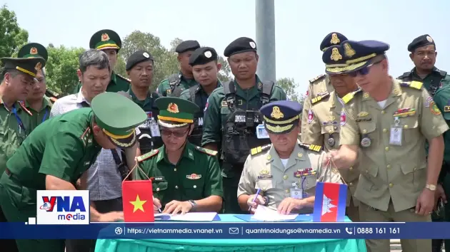 Tiếp nhận hơn 220 công dân Việt Nam do lực lượng chức năng Campuchia trao trả