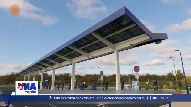 Pháp đặt mục tiêu tăng gấp 5 số trạm sạc xe điện vào năm 2035