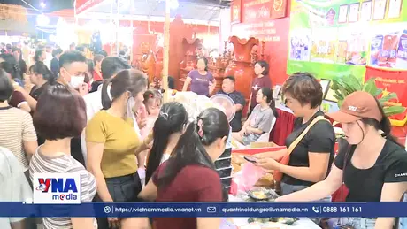 Khai mạc Ngày hội Làng nghề truyền thống và sản phẩm đặc trưng